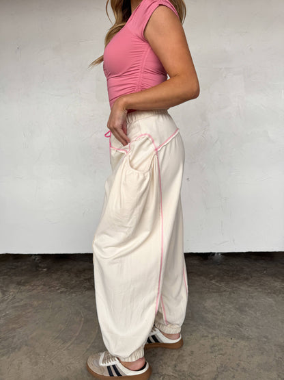 LOUNGE ABOUT JOGGERS