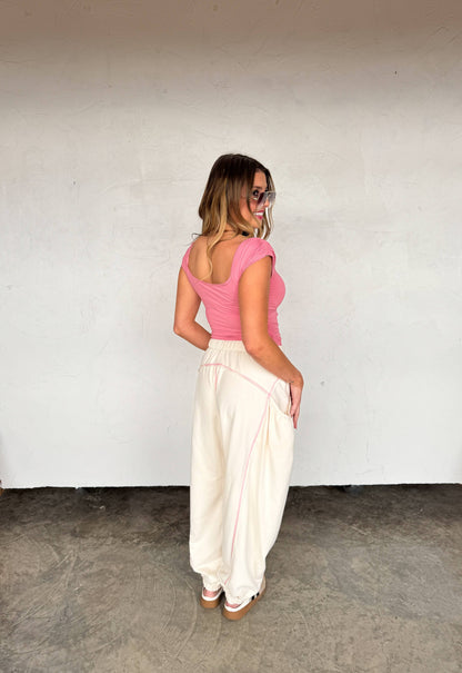 LOUNGE ABOUT JOGGERS