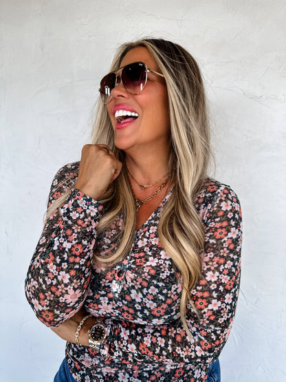 ANNIE VNECK MESH TOP