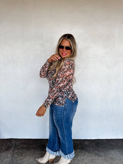 ANNIE VNECK MESH TOP